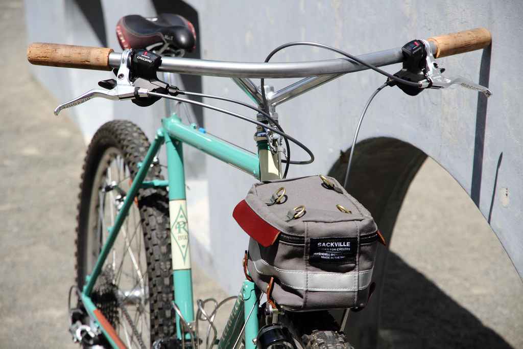 NITTO* rivendell bosco bullmoose bar (thread) - BLUE LUG