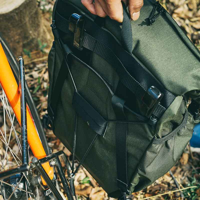 FAIRWEATHER* pannier center hook - BLUE LUG ONLINE STORE