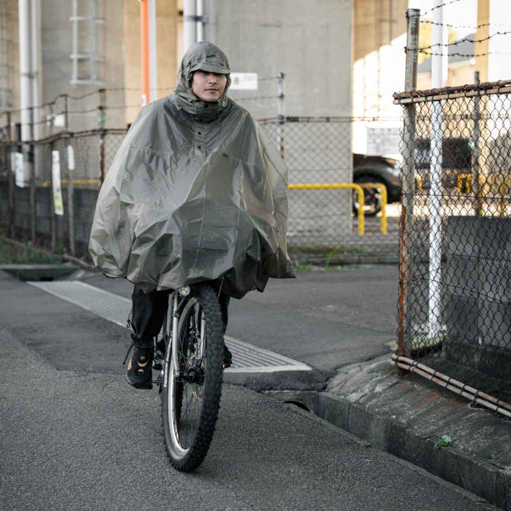 FAIRWEATHER* packable rain poncho (gray beige) - BLUE LUG ONLINE STORE