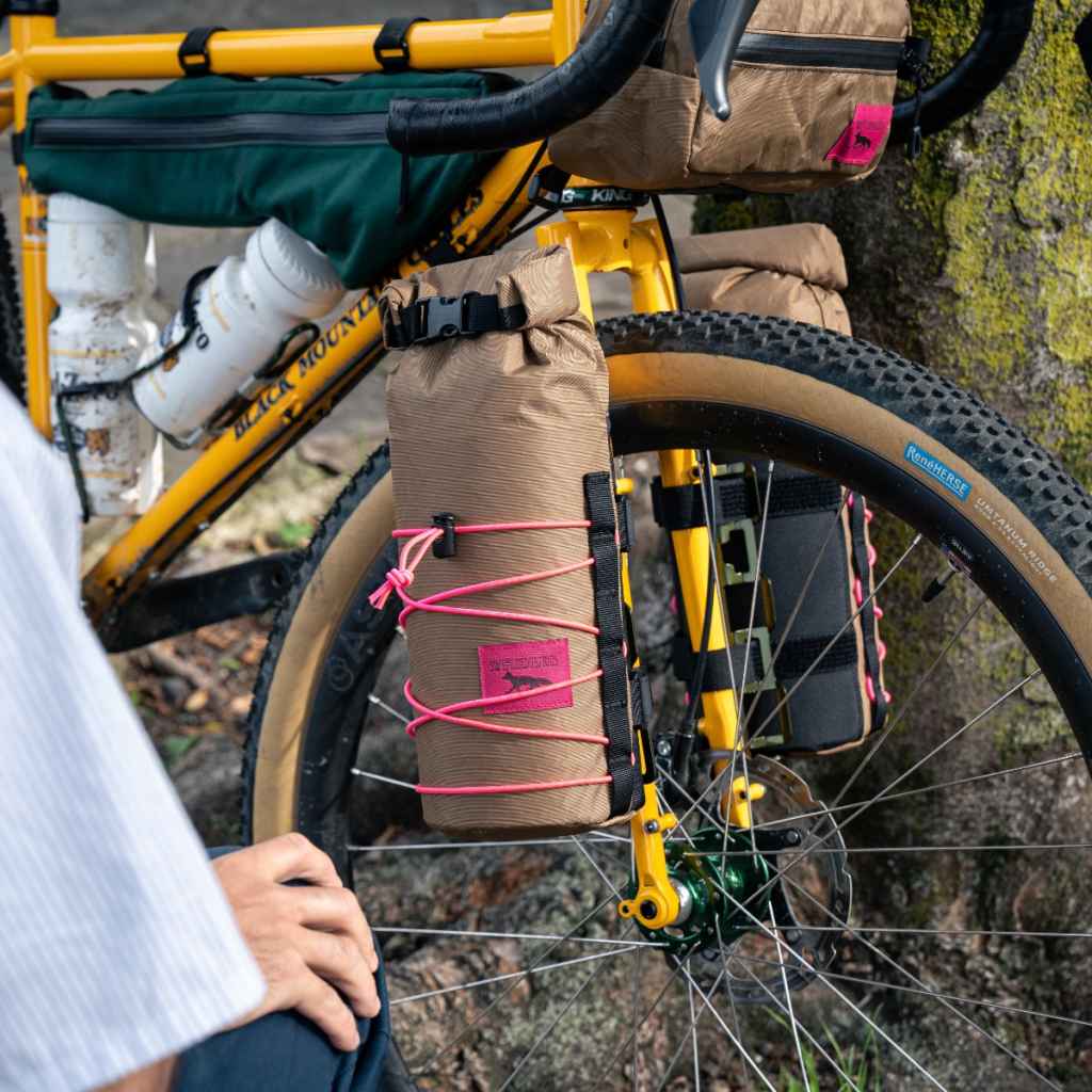 SWIFT INDUSTRIES* bungee booster (neon pink) - BLUE LUG ONLINE STORE