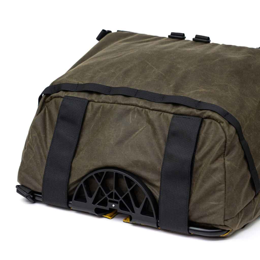 「最終値下げ」*EERDER AL* xplorer front bag EERDER METAAL* xplorer front bag (black) - BLUE LUG GLOBAL