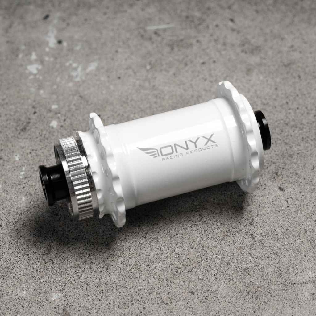 ONYX RACING PRODUCTS DISC HUB ブルーラグ ONYX RACING PRODUCTS* vesper disc CL hub rear (silver
