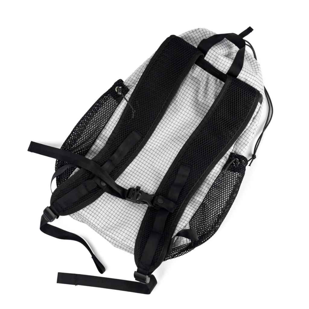 FAIRWEATHER* packable pack (rip white/black) - BLUE LUG