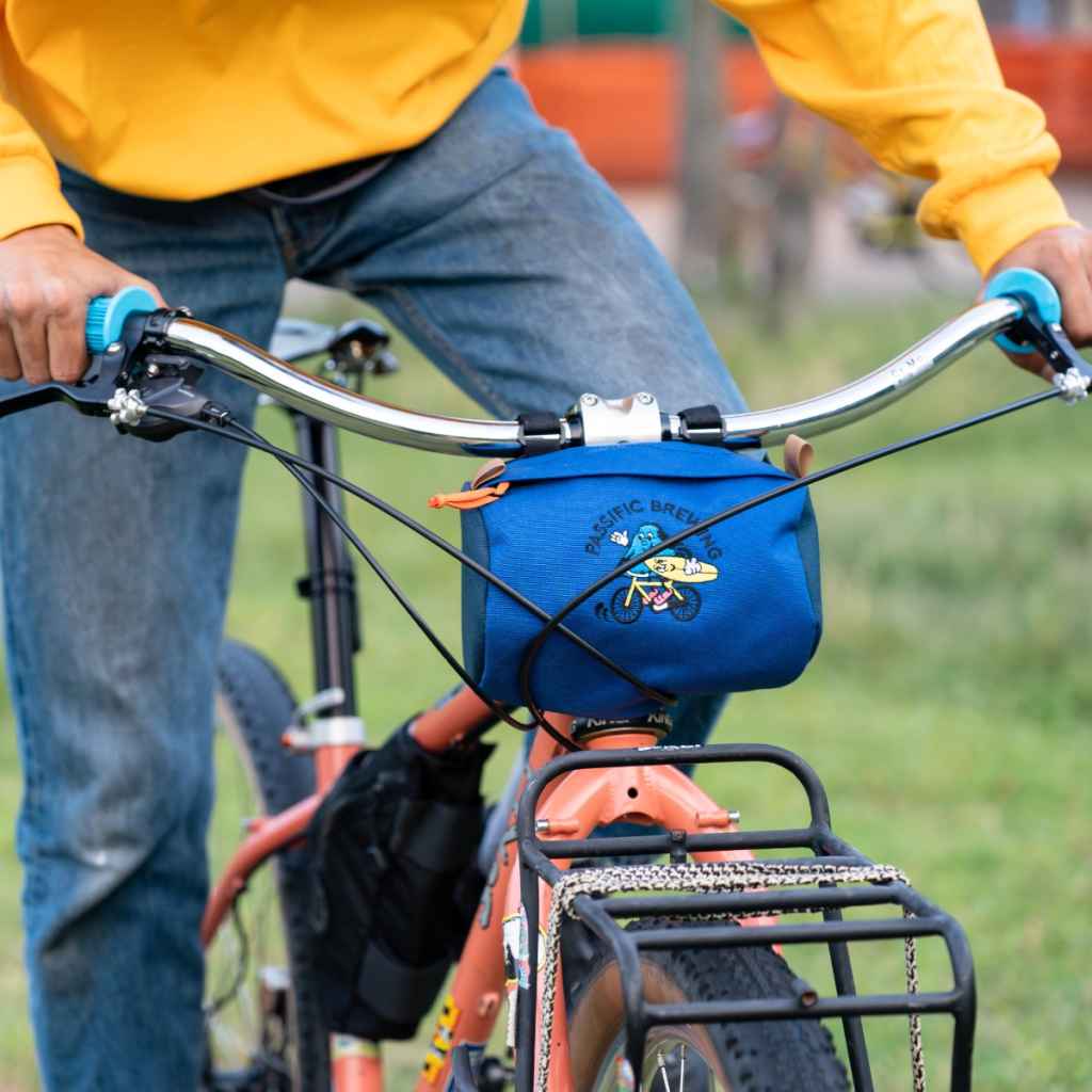 PASSIFIC BREWING×BLUE LUG* handlebar pouch (blue/navy) - BLUE LUG