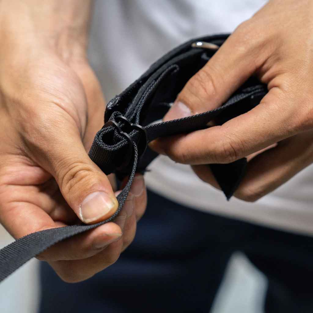 HOLD FAST* hold fast FRS (black/red stitch) - BLUE LUG