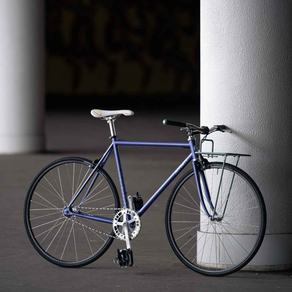 AFFINITY CYCLES* 2024 metropolitan track frame (lilac breeze