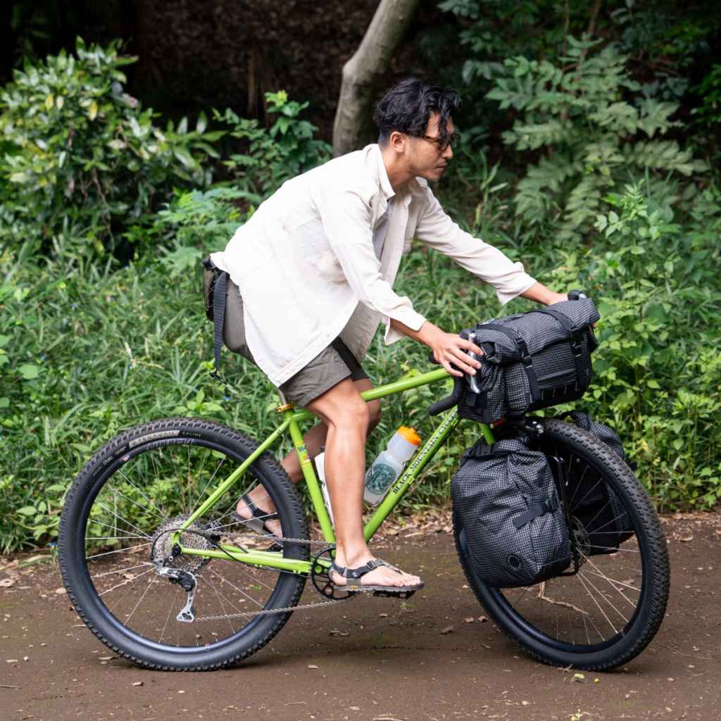 FAIRWEATHER* all terrain pannier (beige) - BLUE LUG ONLINE STORE