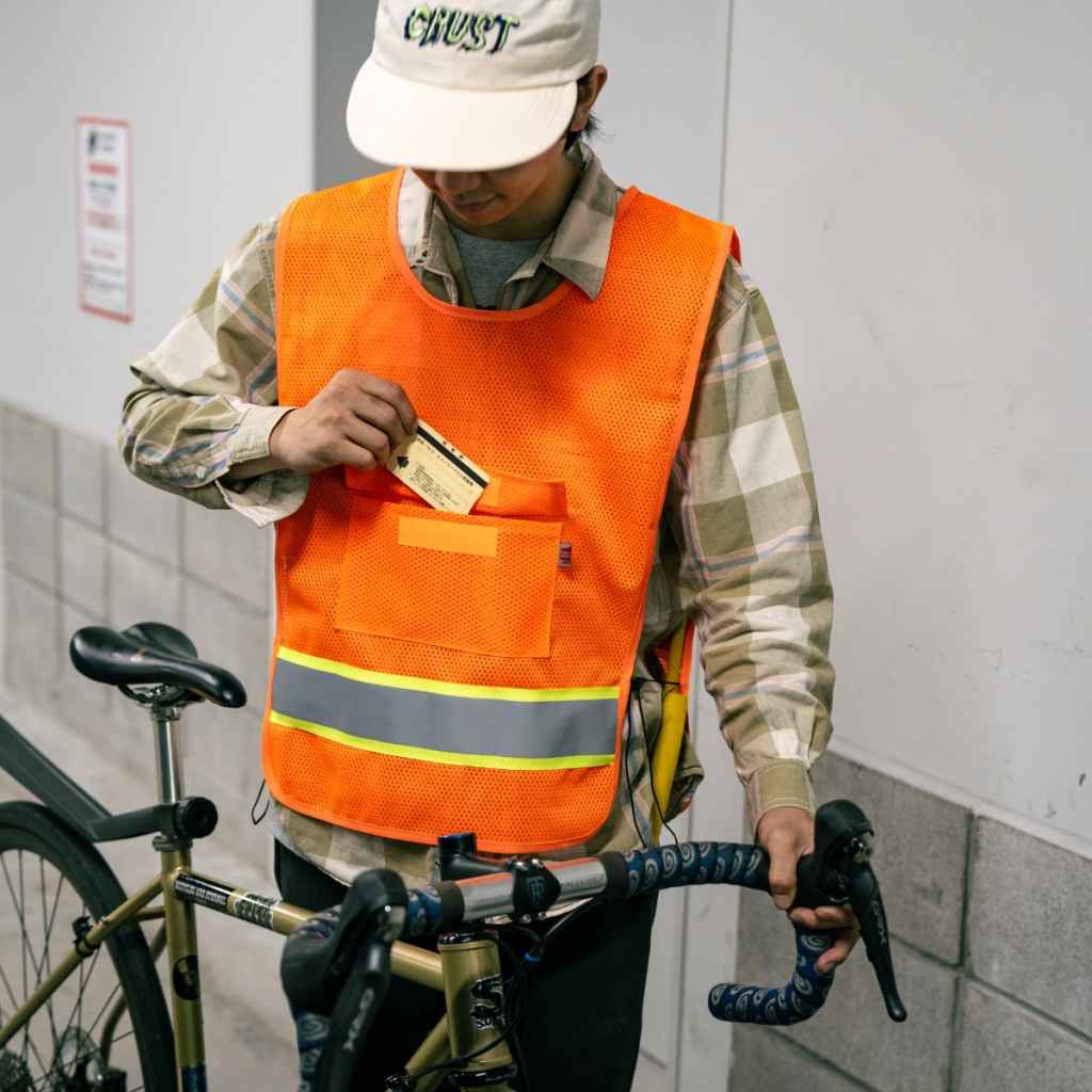 BLUE LUG* kangaroo safety vest (orange) - BLUE LUG ONLINE STORE