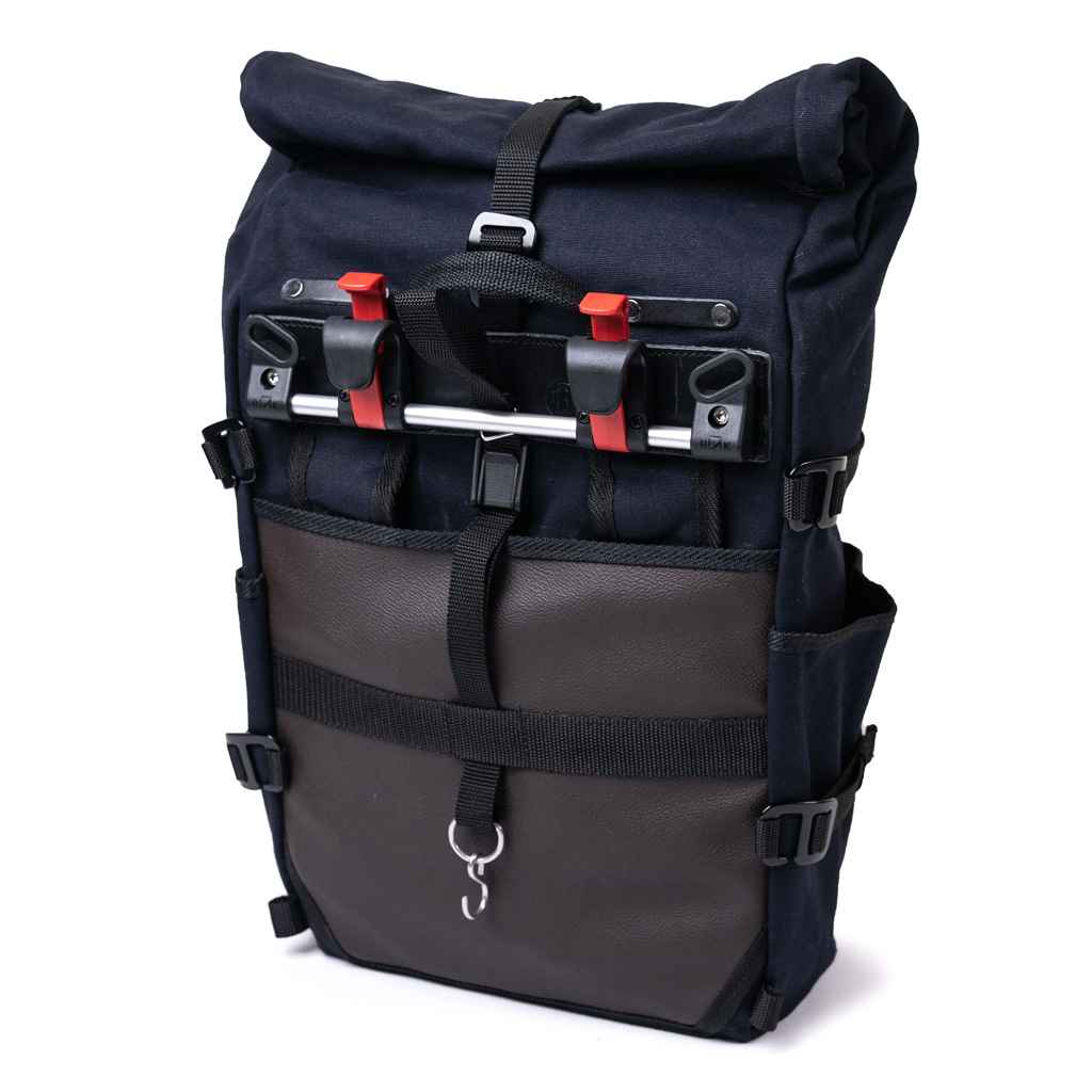 BERTHOUD* rolltop backpack pannier (black) - BLUE LUG ONLINE STORE