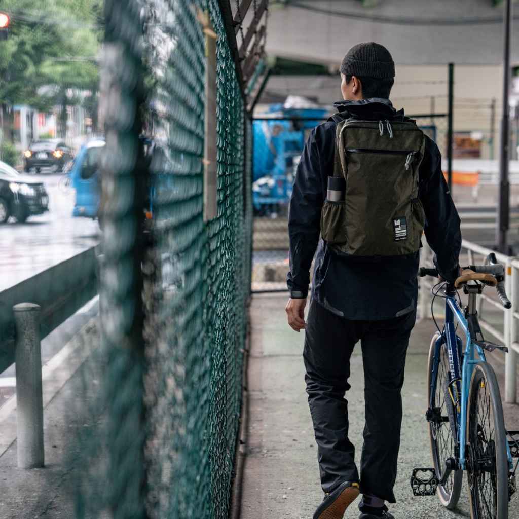 ILE* radius (x-pac/black) - BLUE LUG ONLINE STORE