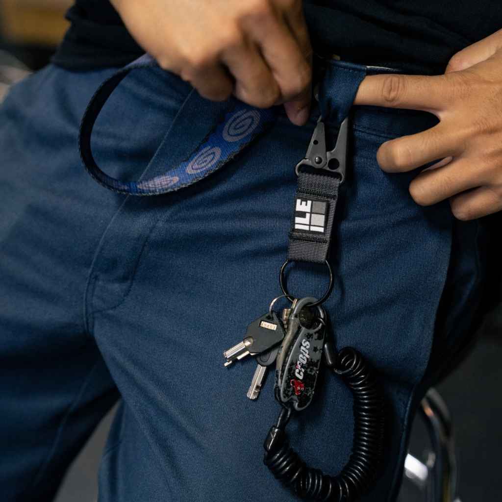 ec melodi keyclip カラビナ ILE* key clip (blaze) - BLUE LUG ONLINE STORE