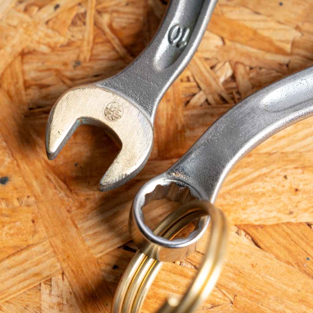 Rew10 スナップ　キーフック　キーホルダー 10mm MACTOOL REW10 WORKS* wrench key hook (stahlwille) - BLUE LUG ONLINE STORE