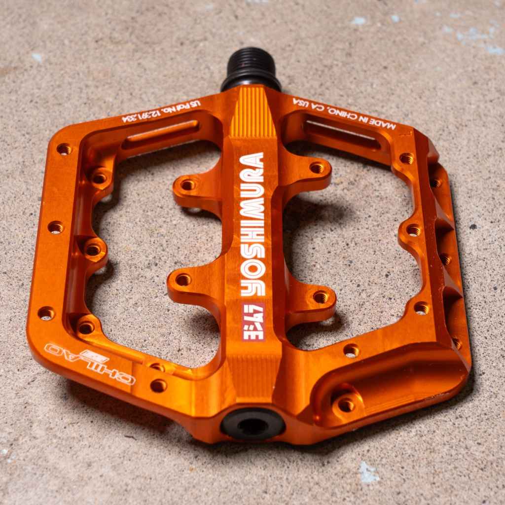 YOSHIMURA* chilao ss large pedal limited (orange) - BLUE LUG