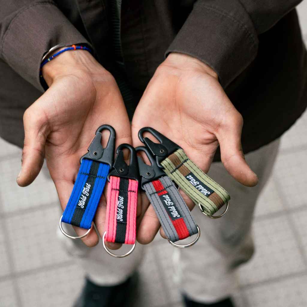HOLD FAST* classic key chain (assort) - BLUE LUG ONLINE STORE