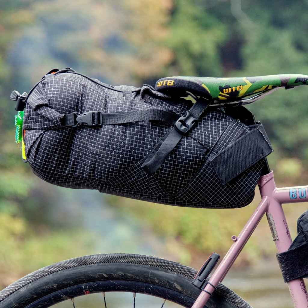 FAIRWEATHER サドルバッグ オリーブグリーン FAIRWEATHER* seat bag (fw rip/olive) - BLUE LUG ONLINE STORE