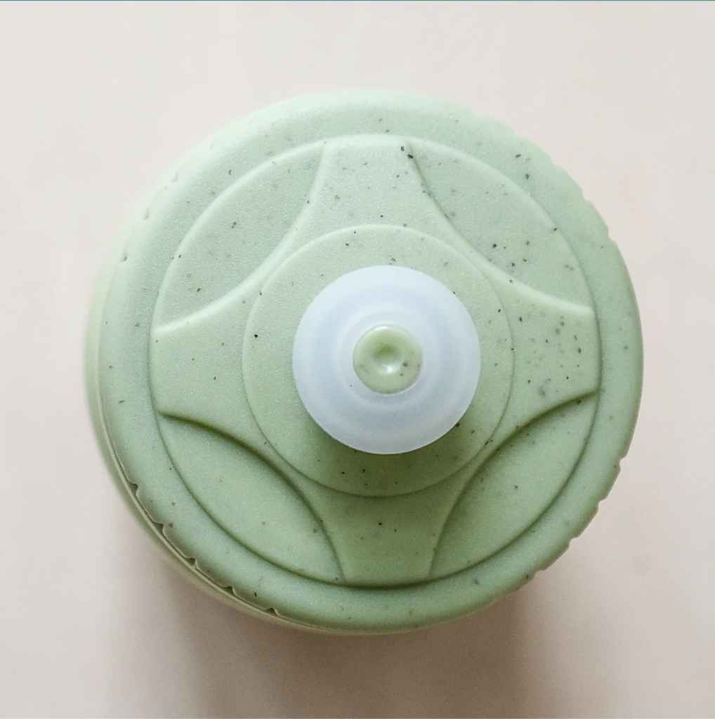 ULTRADYNAMICO* petit dynamawave bottle (pistachio) - BLUE LUG