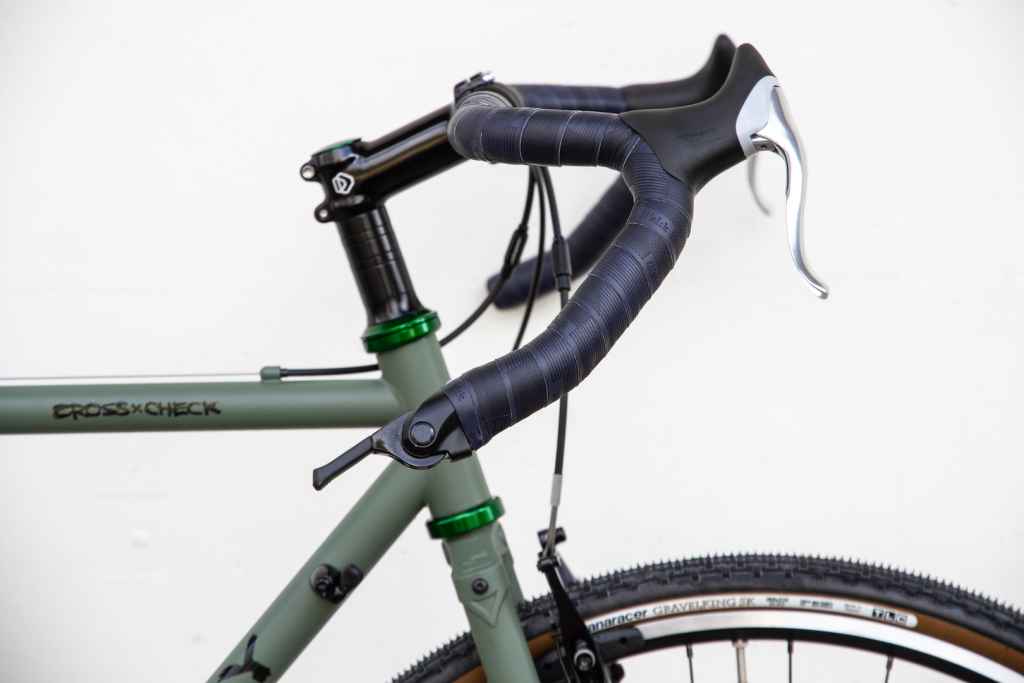 VELO ORANGE* dajia far bar handlebar (black) - BLUE LUG