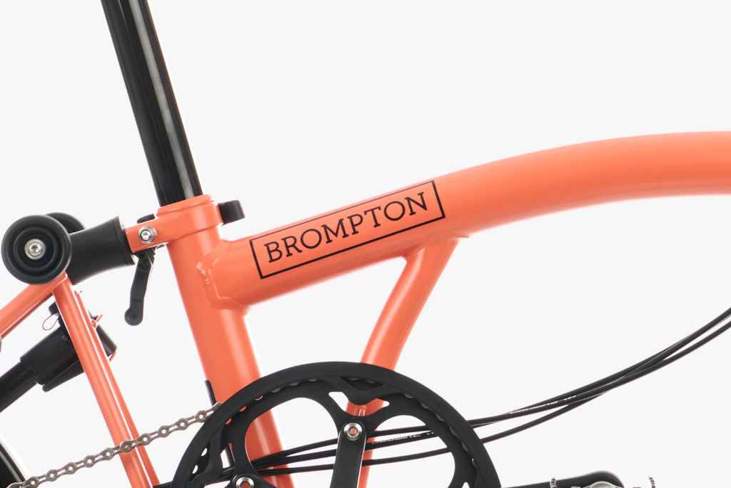 【完売品】ラバ プリントトラベルヨガマット フルブルーム ヨガマット・プロップスLAVA公式オンラインストアLapre｜LAVA