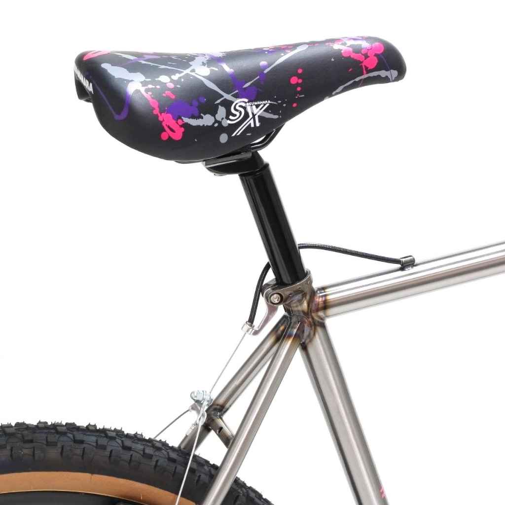 KUWAHARA* sx saddle (splatter/white) - BLUE LUG ONLINE STORE