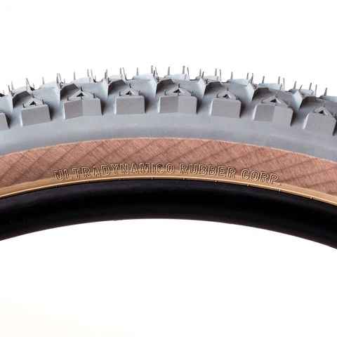 コリアグランドセール 2025 ULTRADYNAMICO* mars race tire (gray) - BLUE LUG ONLINE STORE パーツ
