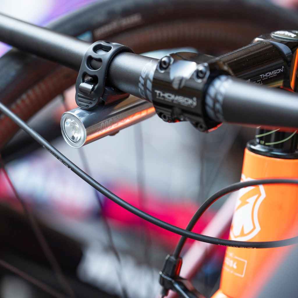 【USB-Cモデル】LEZYNE Classic Drive 500+（シルバー CLASSIC DRIVE 500+クラシックドライブ500+最大500ルーメン - LEZYNE