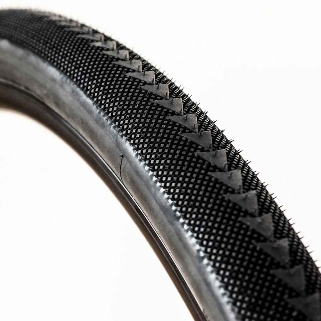 ULTRADYNAMICO　cava robusto tire　1本 ULTRADYNAMICO* cava robusto tire - BLUE LUG GLOBAL ONLINE STORE