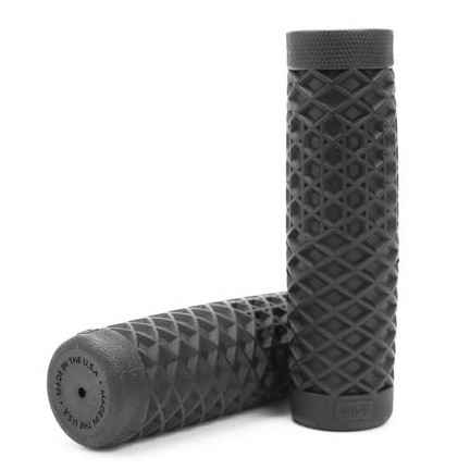 CULT* cult×vans waffle cruiser grip (black) - BLUE LUG