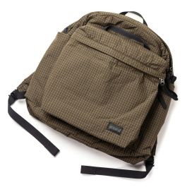 Blue Lug ブラック リュック・バックパック TRUNK
