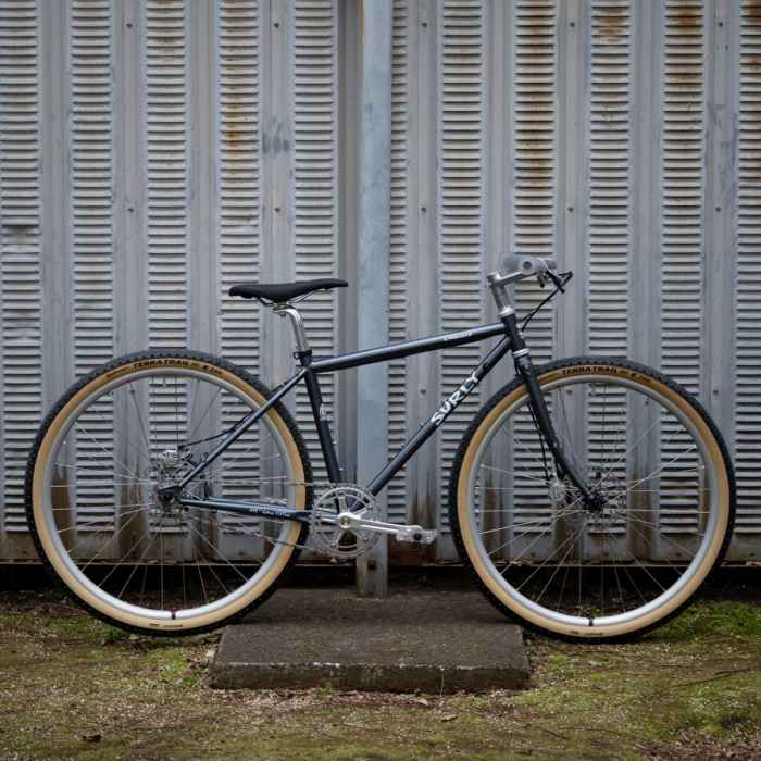 *SURLY* straggler 完成車 (38/cold blue)