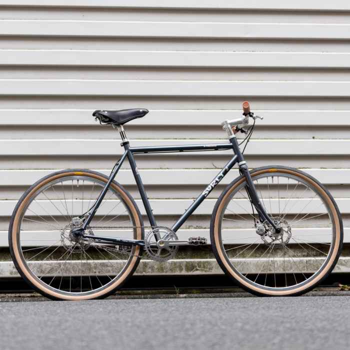 *SURLY* straggler 完成車 (52/cold blue)