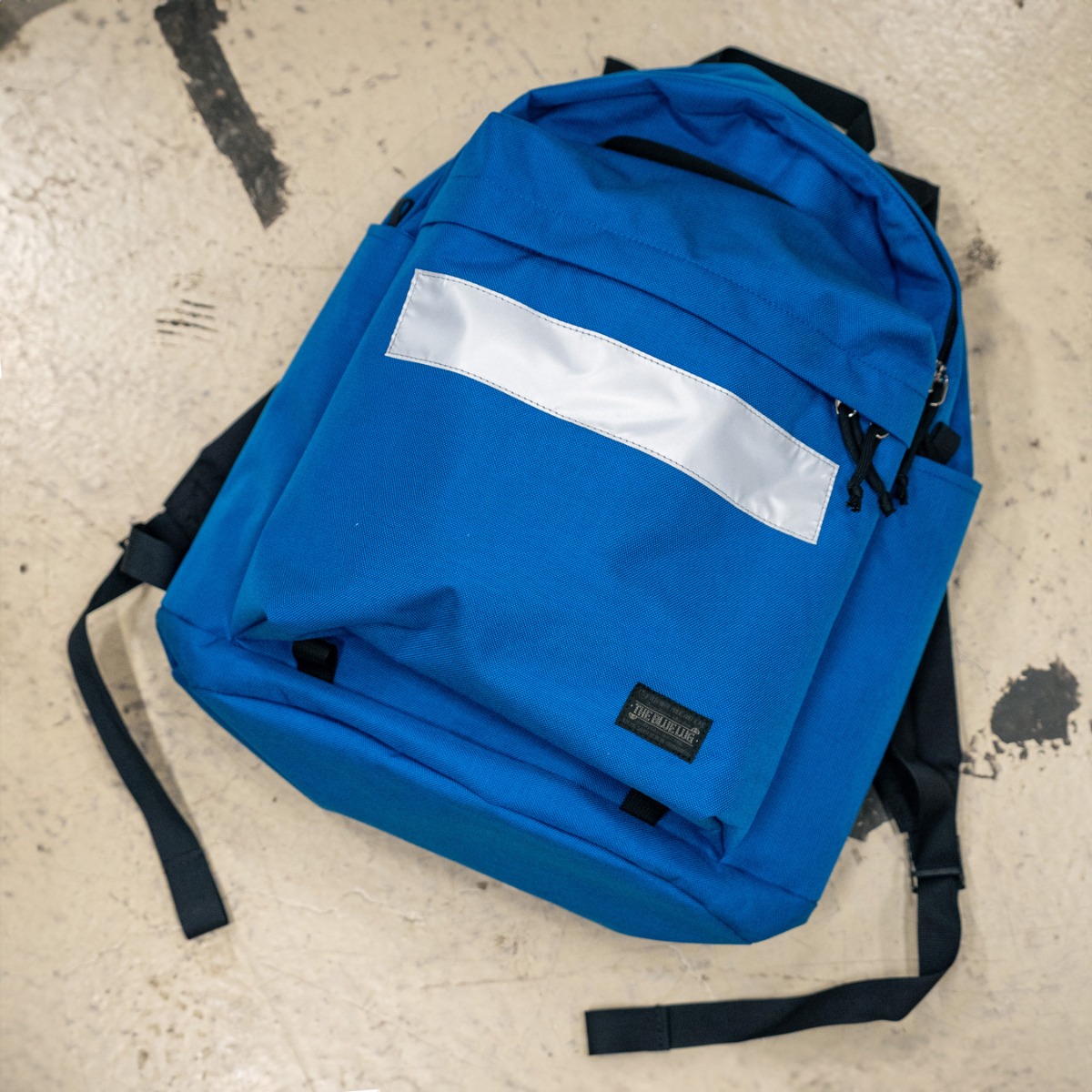 *BLUE LUG* THE DAY PACK (blue/silver reflector)